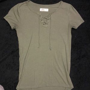 Hollister top never worn